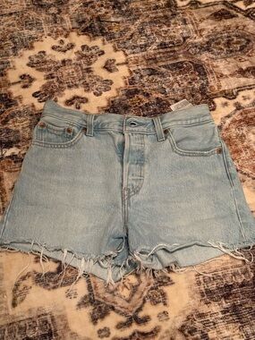 Light Wash Denim Frayed Hem Women’s Shorts
